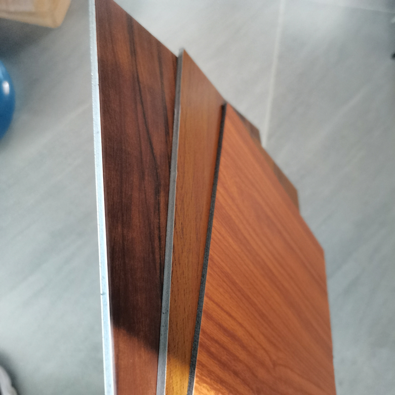 Versatile Sizes and Colors Available for Wooden Aluminum Composite Panel with PVDF Film Lamination