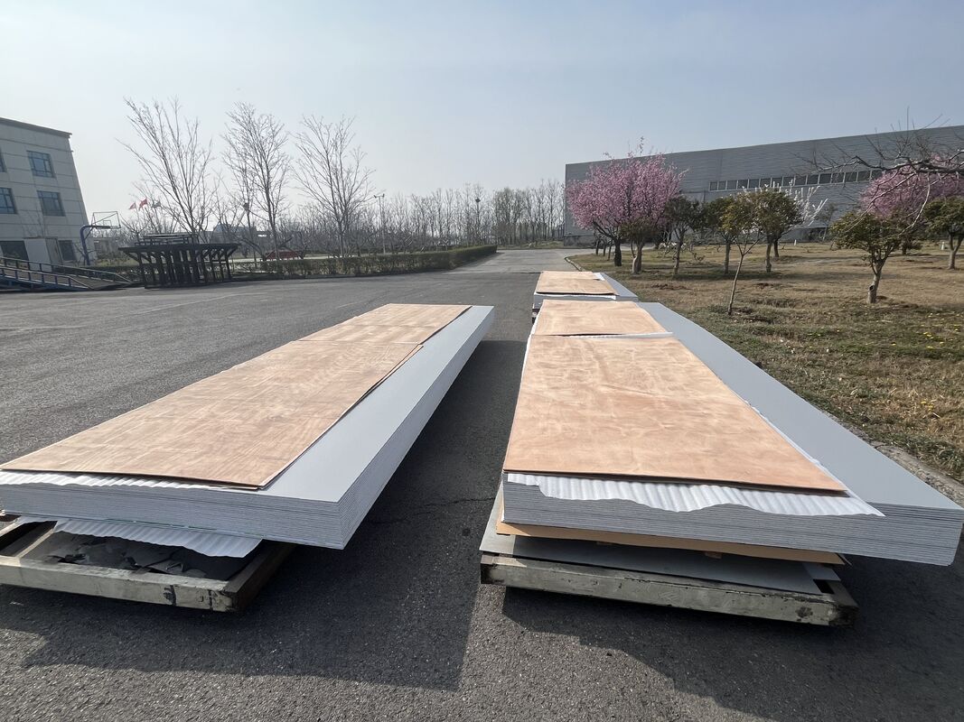 FR B1 Grade PVDF Coated Fireproof Aluminum Composite Panel 4mm Thickness for Buildings