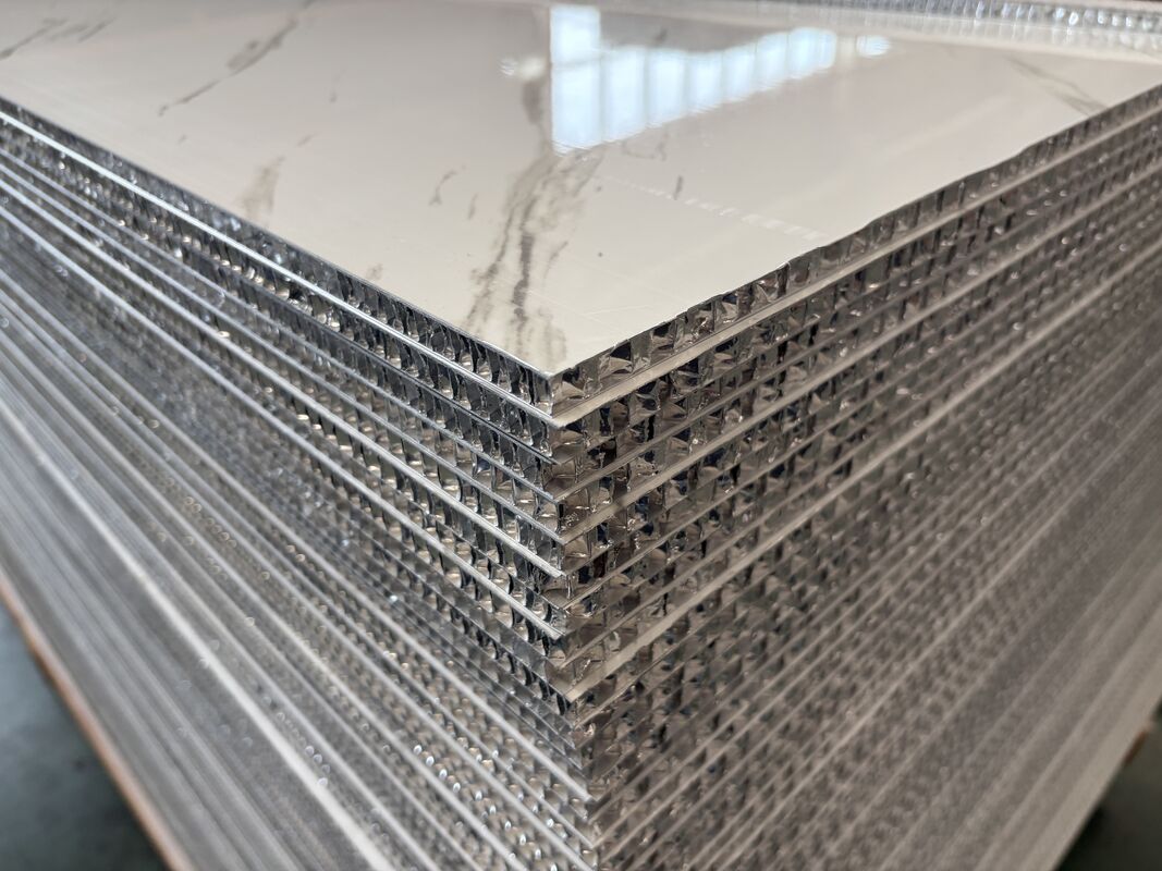 Aluminum Honeycomb Panel For ceilings,roofings, interior and extreior wall coverings