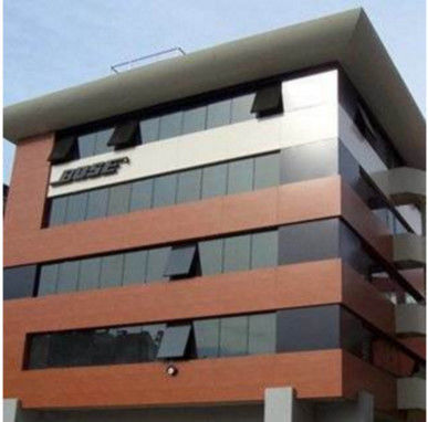 Supplier OEM	High Quality Aluminum Composite Material Panel For Curtain Wall Eaves  Indoor Shelter Billboard