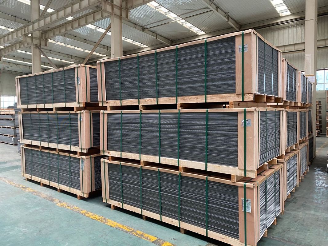 Mirror Polished Aluminum Panel 0.04-0.5mm Polyethylene Core 30%-70% Gloss 1220-2000mm ISO Certified